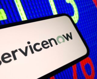 Logo di ServiceNow e BusinessNext