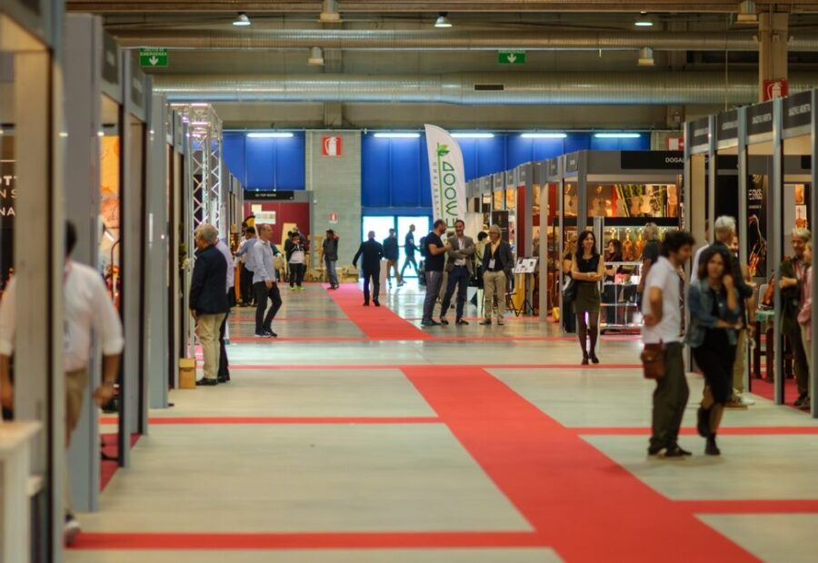 Commercio in Italia