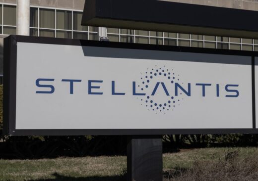 Logo Stellantis