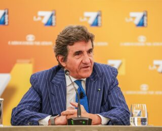 Urbano Cairo durante la presentazione dei palinsesti di La7