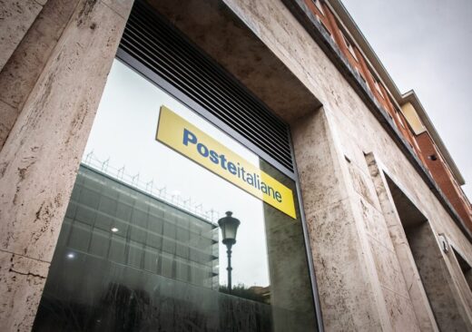 Postamat di Poste Italiane