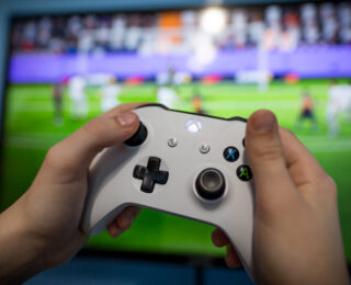 Xbox Wireless Controller in offerta