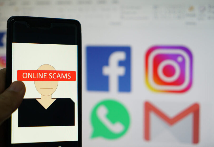 Truffa via WhatsApp a Fideuram
