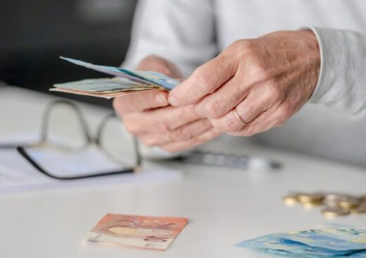 Pensione anticipata: requisiti 2027
