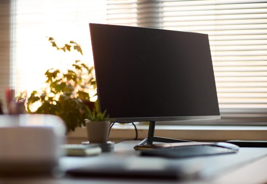 Dock USB-C Wavlink con tre monitor