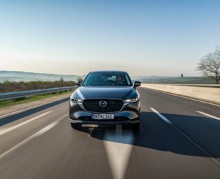 Nuova Mazda CX-30 2027