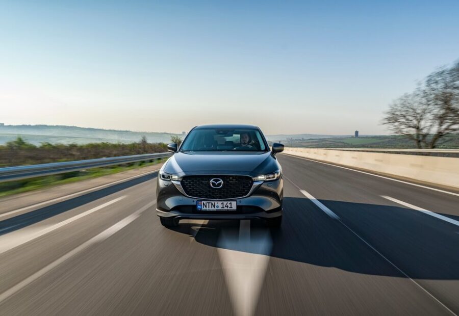 Nuova Mazda CX-30 2027
